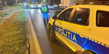 O femeie care mergea pe marginea drumului, lovită de un autobuz, la Timișoara