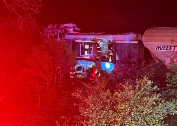 Incendiu la locomotiva unui marfar încărcat cu cereale, în comuna Șandra