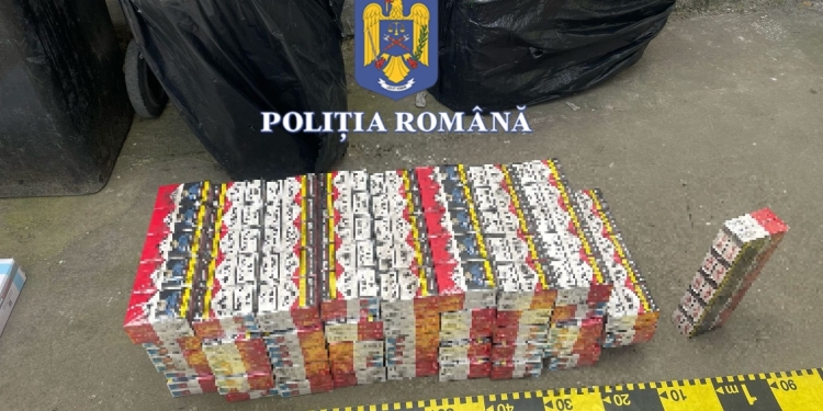 Zeci de percheziții la contrabandiști de țigări din vestul țării