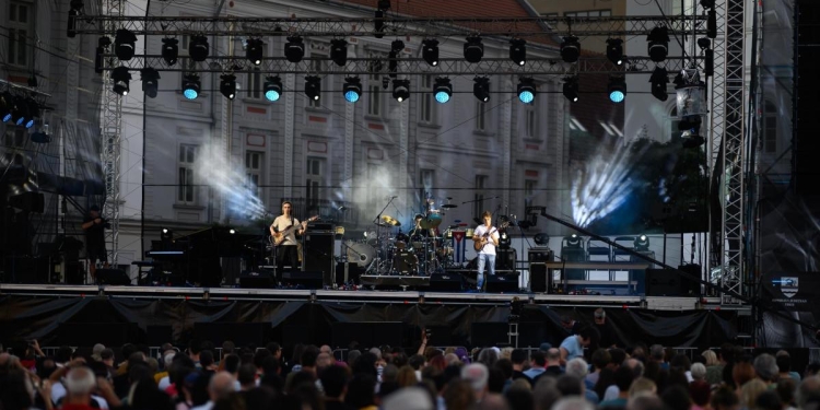 Apel deschis pentru artiști: JAZZx Showcase