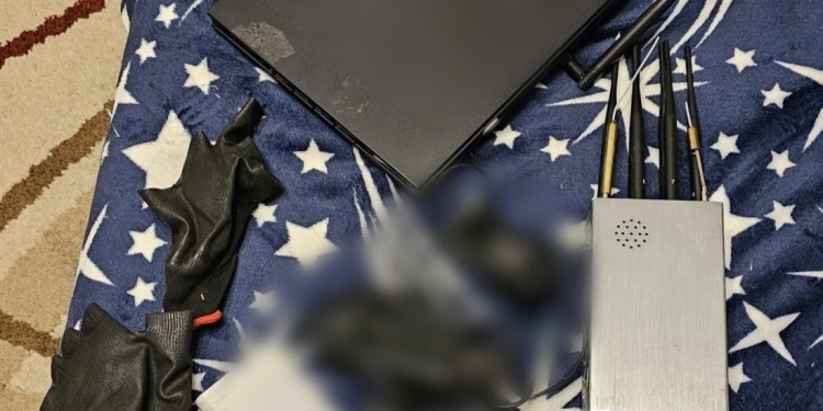 Doi arădeni ar fi comis un furt à la James Bond, la Dumbrăvița