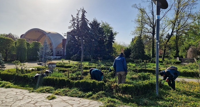 Lucrări de reparații și amenajări în Parcul Rozelor din Timișoara FOTO