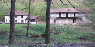 Consiliul Județean Timiș preia tabăra școlară de la Nădrag pentru a o reabilita cu bani europeni