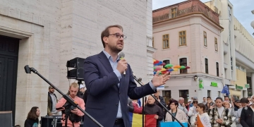 Dominic Fritz, la mitingul pro-european din centrul Timișoarei FOTO