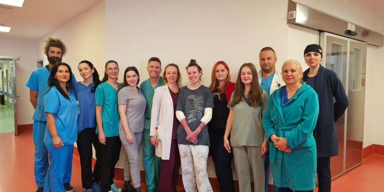 Tânără cu arsuri pe 42% din suprafața corpului, salvată de medicii de la Spitalul Județean Timișoara