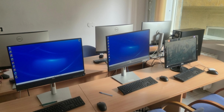 Digitalizare cu bani europeni la Spitalul CFR din Timișoara! Au sosit primele echipamente FOTO