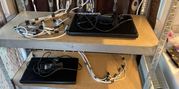 O femeie din Timiș a rămas fără 45.000 lei, după ce a fost păcălită pe Internet FOTO