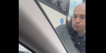 Make-up artista Daniela Roba, scandal în trafic cu un biciclist! Polițiștii din Timișoara îl caută