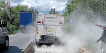 Fără utilaje, dar cu restricții de viteză pe drumul dintre Coșava și Margina, până luni