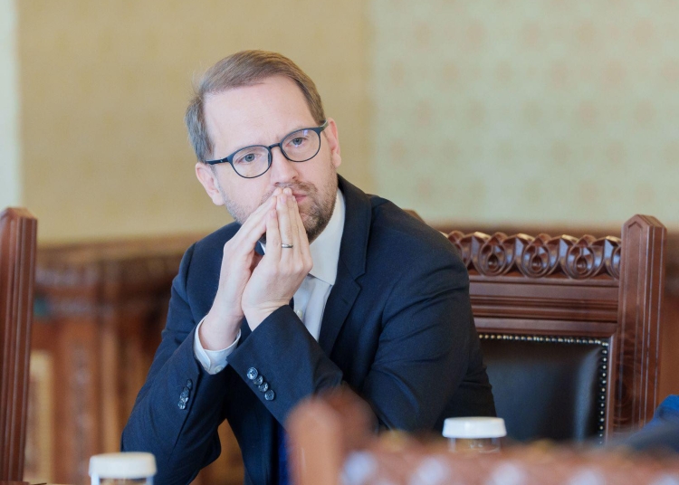 Dominic Fritz, despre decizia CCR privind declarațiile de avere: „Lupta anti-corupție nu s-a terminat”