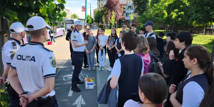 Educație rutieră în școlile din Timiș