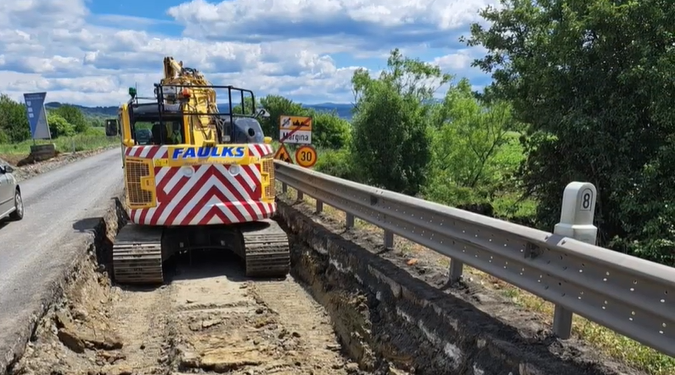 Se lucrează intens în vederea reparării drumului dintre Coșava și Margina