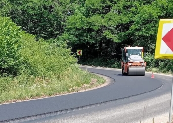 Reparații pe mai multe drumuri naționale din vestul țării, în această săptămână