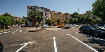 Dominic Fritz: „O nouă parcare gata, pe locul fostelor garaje, în Calea Lipovei” FOTO