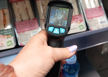 Mii de kg de produse retrase de la vânzare din marile magazine din Timișoara