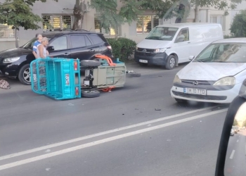 Accident pe un bulevard aglomerat din Timișoara! Un bărbat a ajuns la spital