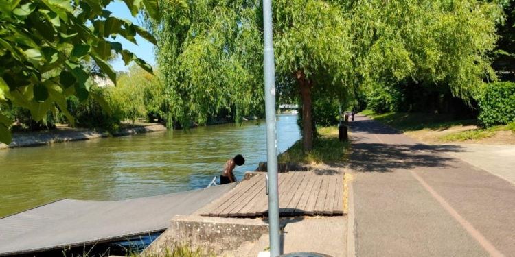 Scăldatul în Bega, plătit scump, cam cât un city-break