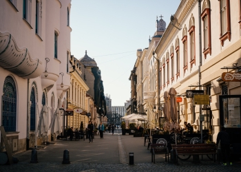 Apă și un loc răcoros la cele cinci puncte de prim ajutor în caz de caniculă deschise la Timișoara