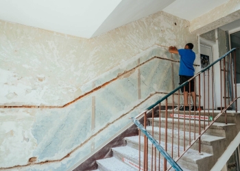 Zeci de școli din Timișoara, în reparații peste vară