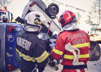 Spectacol de salvare în inima Timișoarei! Pompierii din toată țara se întrec în abilități la Competiția Națională de Descarcerare și Prim Ajutor