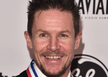 A murit celebrul parașutist Felix Baumgartner