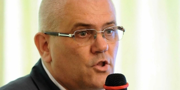 Dominic Fritz, despre Marius Pieleanu: Nu poți să predai, să vorbești la televizor și în același timp să agresezi sexual femei