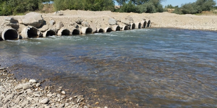 A construit pod spre o amendă uriașă