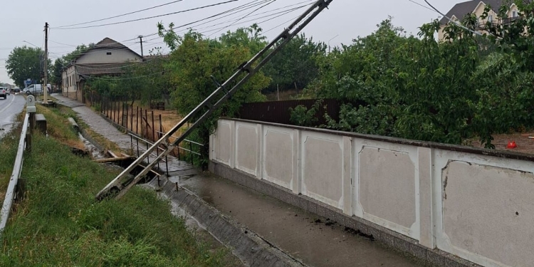 Pagube de 3,3 milioane de lei în Timiș, în urma vijeliei puternice din 8 iulie