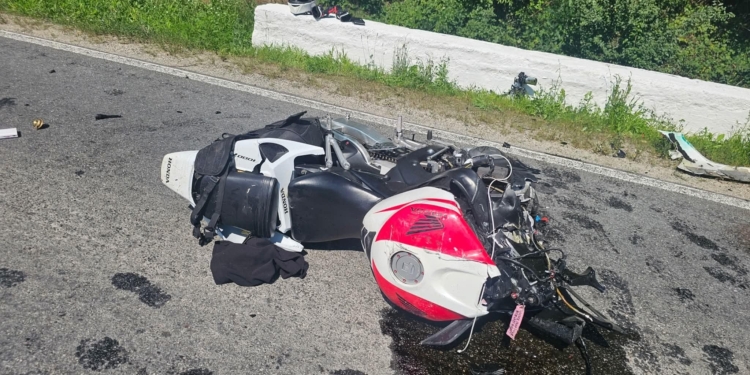 Accident pe șoseaua Timișoara – Reșița: doi tineri aflați pe o motocicletă au murit FOTO