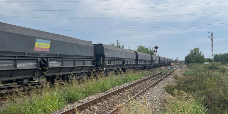 Pregătiri serioase de iarnă! Primul transport de cărbune de la CE Oltenia a ajuns la CET Sud