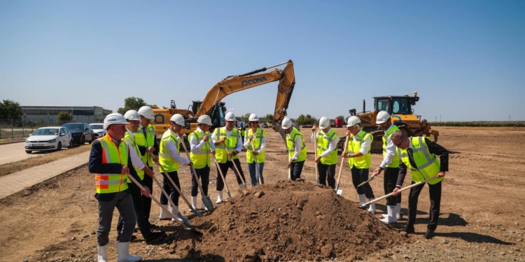 Noi locuri de muncă la Timișoara. Se deschide o fabrică nouă