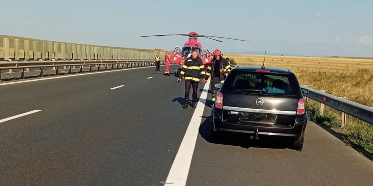 Accident pe A1, în zona Șuștra. A intervenit elicopterul