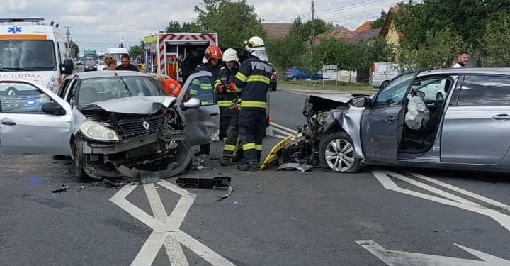 Accident la Șag. 3 femei au ajuns la spital