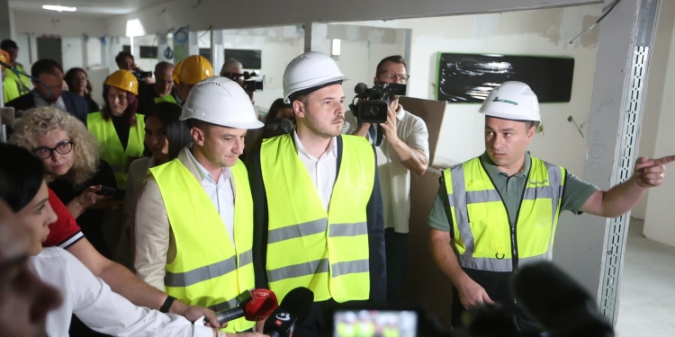 Ministrul Sănătății: Centrul de Mari Arși din Timișoara va fi finalizat până la sfârșitul acestui an FOTO