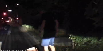 Șofer de Uber din Timișoara, lăsat într-o baltă de sânge de un client. Poliția îl caută pe bătăuș