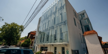 O adolescentă a născut la Maternitatea Odobescu, iar imediat a murit