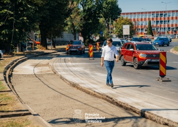 Viceprimarul Ruben Lațcău, despre reparațiile de pe Rebreanu și Buziașului: „Până luni, lucrările trebuie să fie gata” FOTO