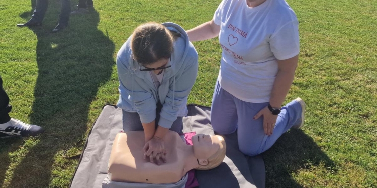 Șoferii STPT și vatmanii din Timișoara învață să acorde primul ajutor