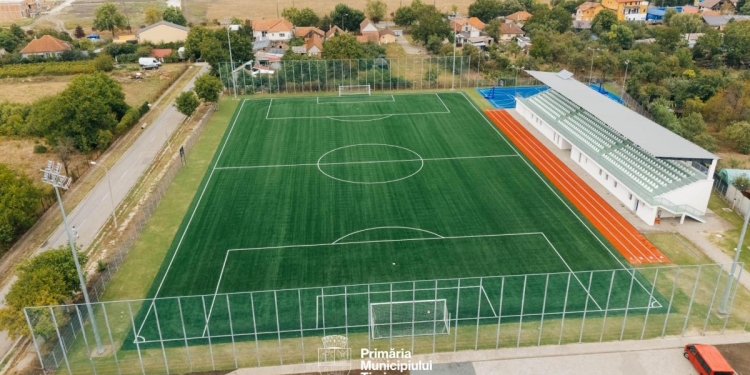 Noua bază sportivă construită pe strada Mircea cel Bătrân va purta numele „Vasile Deheleanu”