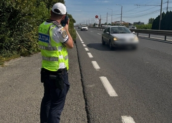Peste 150 de șoferi, arși la buzunare de polițiștii din Timiș din cauza vitezei excesive