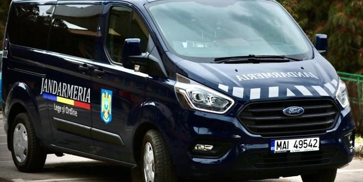 Duba cu jandarmi care l-a dus pe spionul din Moldova la București, accident la întoarcerea la Timișoara