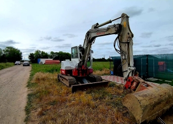 Rețeaua de canalizare, extinsă în satele Sânmihaiu Român și Utvin FOTO