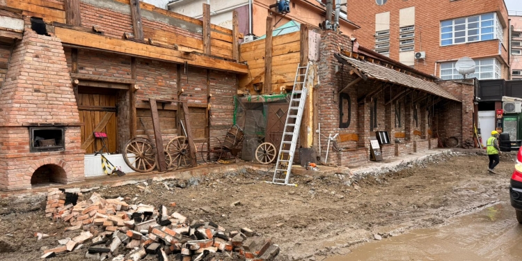 Dominic Fritz: Prin extinderi succesive, un restaurant popular din Complexul Studențesc a înghițit trotuarul