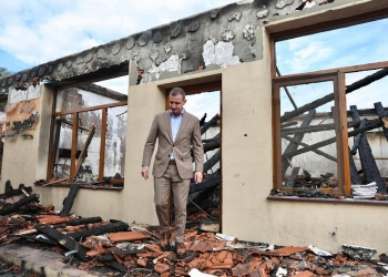 Consiliul Județean Timiș sprijină financiar refacerea școlii din Lovrin FOTO