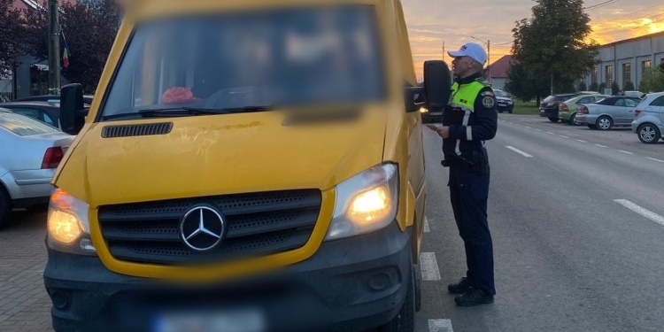 Polițiștii din Timiș au aplicat peste o mie de amenzi șoferilor indisciplinați FOTO