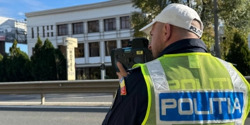 Peste 100 de șoferi, amendați de către polițiștii din Timiș pentru viteză prea mare