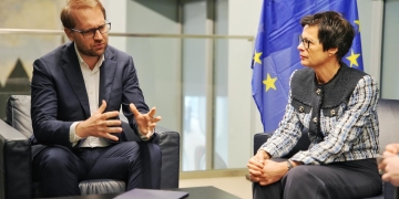 Dominic Fritz s-a întâlnit la Bruxelles cu comisara europeană pentru extindere FOTO
