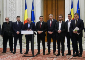 Dominic Fritz, președintele USR despre neconstituționalitatea legii pensiilor speciale: „Nu renunțăm la desființarea acestor privilegii”