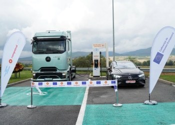 Două noi stații de încărcare a mașinilor electrice pe autostrada A1, în Timiș FOTO