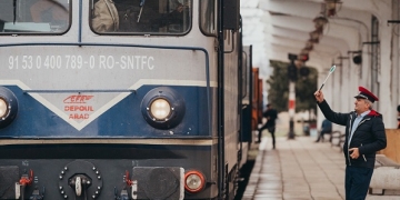 Trecem la ora de iarnă, în weekend! Mersul trenurilor din vestul țării, afectat